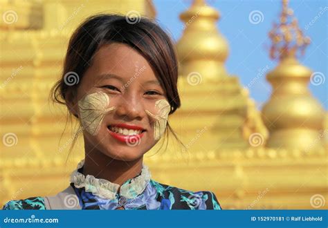 Mandalay Myanmar December 17 2015 Portrait Of A Burmese Girl With