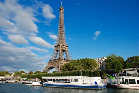 The eiffel tower's parvis, or ground floor, isn't that interesting in itself, since it is basically just a large slab of concrete where vehicles are not authorised. Hilton Suggests Travel Blog | 10 Great Spots to View the ...