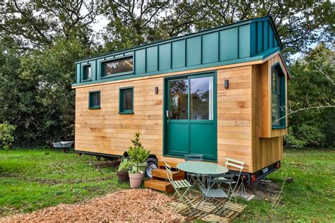Living Big In A Tiny House Dream Minimalist Tiny House In France