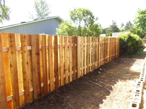 Alternating Boards Good Neighbor Style Fence Fence Design Wood Fence Fence