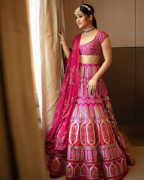 Shivangi Joshi Look Pretty In Gorgeous Pink Lehenga Outfit With Matta