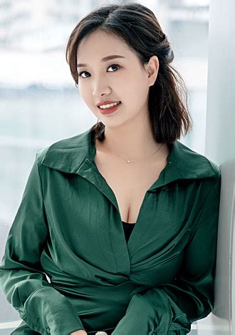 Asian Attractive Member Member Yulin From Changsha Yo Hair Color