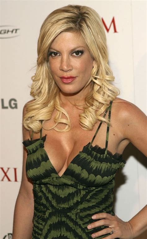 Picture Of Tori Spelling Tori Spelling Actresses Boob Job