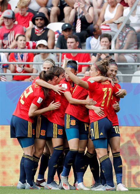 Reminding you why you love football. Mundial de fútbol femenino 2019: el ejemplo de España