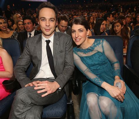 Jim Parsons And Mayim Bialik These Cute Costars Can T Stay Away From Each Other POPSUGAR