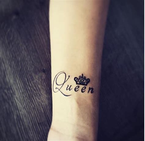 50 Attractive Queen Tattoos Designs For Women 2018 Tattoosboygirl