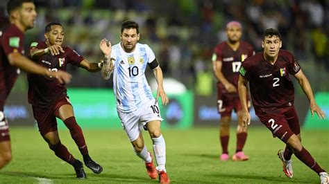 Mit Lionel Messi Wird Das Argentinische Team Gegen Venezuela Spielen Und Sich Vor Seinen Leuten