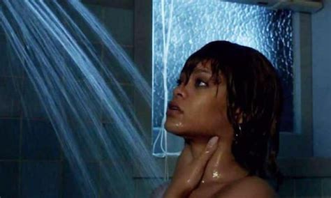 Rihanna Threw A Major Twist Into That Iconic Psycho Scene