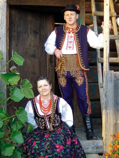 Folk Costume Of Lachy Sądeckie Ethnographic Group Polish Folk Costumes Polskie Stroje