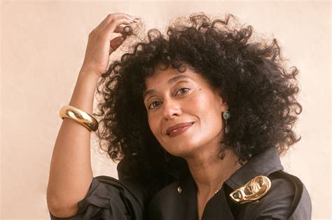 Tracee Ellis Ross Confirms Shes Happily Single That Doesnt Mean I