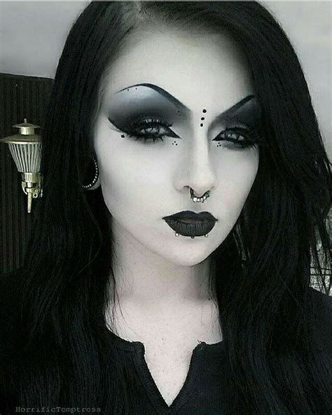Pin By † † Brian † † On † Goth Punk Emo † Gothic Makeup Goth Makeup Witch Makeup