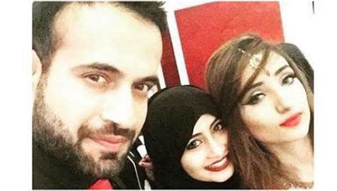 She grew up in azizia, saudi arabia's jeddah district and studied at the international indian school. In Born Cricketer: Safa Baig Sister