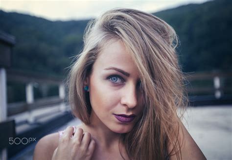 women face blonde blue eyes portrait depth of field 500px 2048x1417 wallpaper wallhaven cc