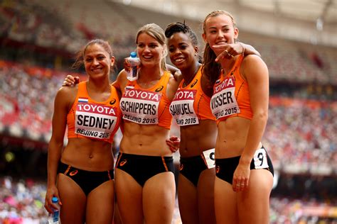 She originally specialised in the heptathlon, but eventually switched to high hurdles. Dafne Schippers met hoofdpijn naar derde finale | Foto | ed.nl
