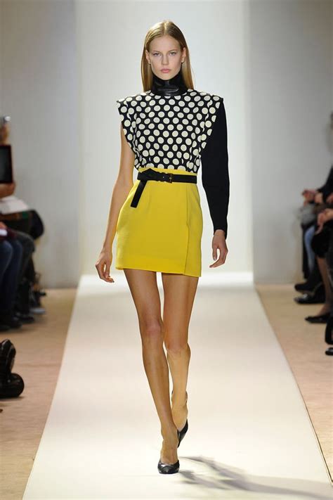 Emanuel Ungaro Official Website Fashion Week Runway Fashion Paris