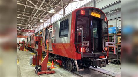 Mbta Gives Sneak Peek Inside New Red Line Train Boston News Weather