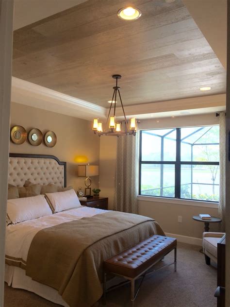 See more ideas about tray ceiling, ceiling, ceiling design. Check out the wood paneling on the trey ceiling...nifty ...