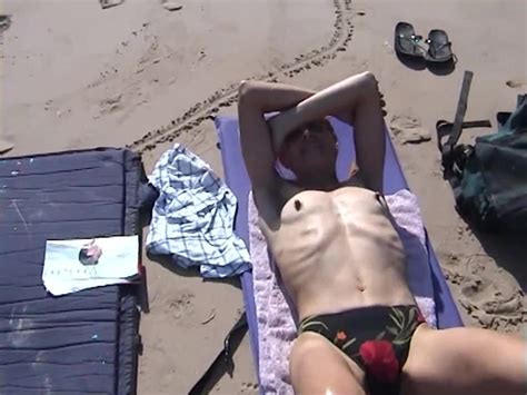 Wife Topless On Beach Free Mobile Ipad Porn B XHamster