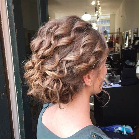 40 Lovely Curly Updos — Easy And Beautiful Hairstyles For Curly Hair