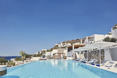 Cnt Places Five Katikies Hotels Among Top In Greece And Turkey