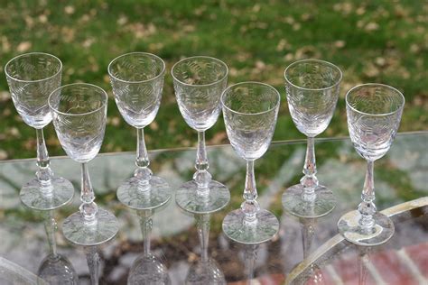 Vintage Etched Crystal Wine Glasses Set Of 7 Cambridge Circa 1940 S Port Wine ~ Dessert Wine
