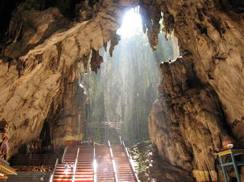 Visit The Batu Caves A 400 Year Old Limestone Formation In Kuala