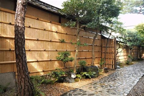 Japanese Bamboo Fences History And Application Onethatch