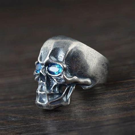 Sterling Silver Blue Eyes Skull Ring Vvv Jewelry