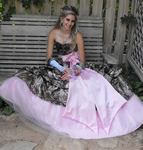 Realtree Apg Camo Prom Dress Realtreecamo Camo Wedding Dresses Pink