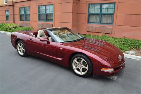 Collectible Corvettes 2003 50th Anniversary Corvette Convertible