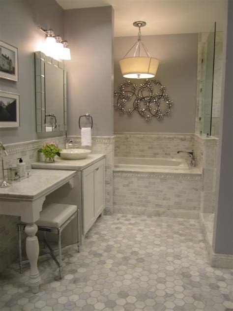 29 Gray And White Bathroom Tile Ideas And Pictures