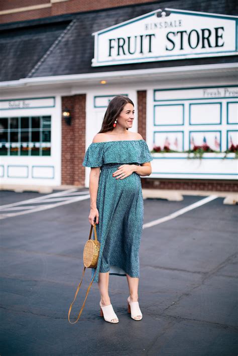 5 Stylish Maternity Brands You Ll Actually Love Sequins Stripes