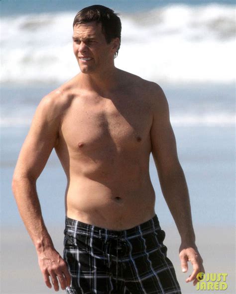 Tom Brady Goes Shirtless For Costa Rica Beach Stroll Photo My Xxx Hot