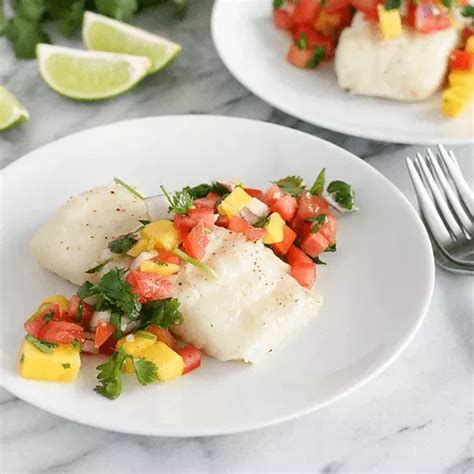 Grilled Halibut With Fresh Mango Salsa Fish Dishes Main Dishes Gluten