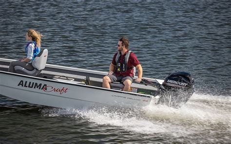 Alumacraft Crappie Deluxe Prices Specs Reviews And Sales Information