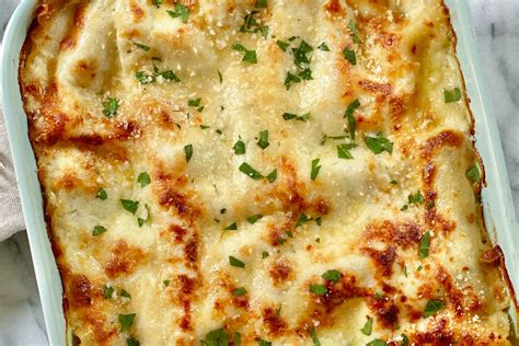 White Lasagna Recipe With Béchamel Italian Sausage And Spinach