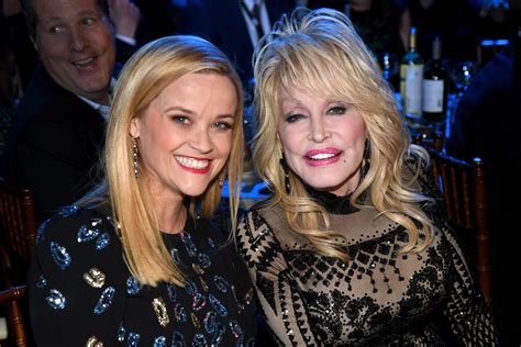 Dolly posed with billy ray. Miley Cyrus, Katy Perry & More Honor Dolly Parton At ...
