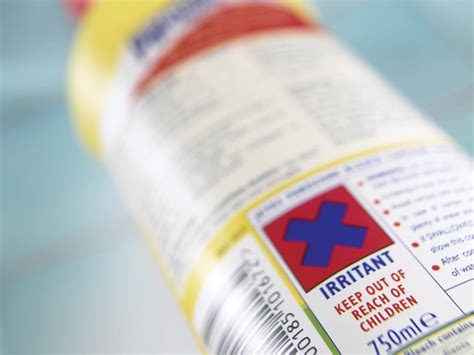 It includes beautiful images of how your baby is developing, personal diaries, a kick counter, contraction timer and much more. Is it safe to use cleaning products during pregnancy ...