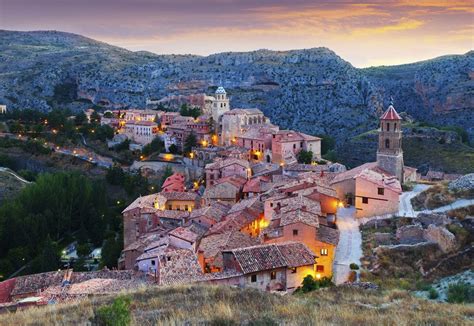13 Beautiful Spanish Towns That Will Transport You Back In Time Spanish Towns Beautiful