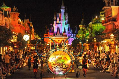 The Best Time To Visit Disney World Disney World Halloween Walt