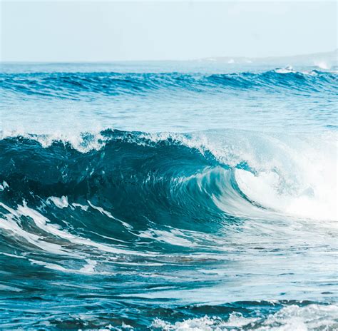 A Bargain Ocean Wave Energy Stock - Alternative Stock Investing