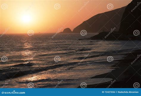 The Pacific Ocean During Sunset Stock Photo Image Of Glimpse Cloud