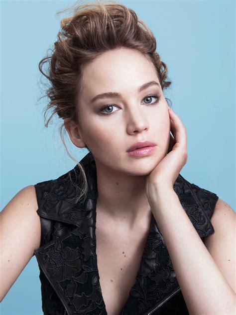 Jennifer Lawrence Is The New Face Of Dior Addict Makeup Stuns In Her