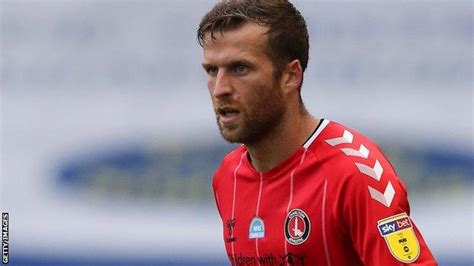 Adam Matthews Charlton Athletic Re Sign Wales Defender Bbc Sport