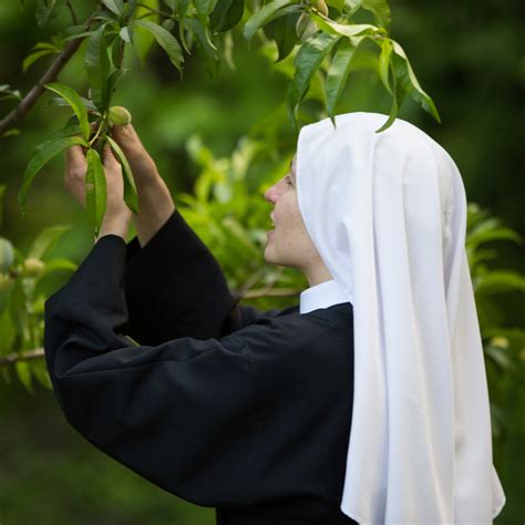 Cloistered Contemplative Nuns — Cloistered Life