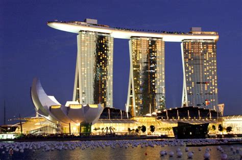 Marina Bay Sands Hotel In Singapore ~ Indonesian Passions For Luxury