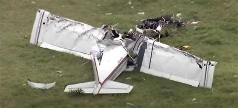 Pilot Dies After Plane Crash In Cleburne Field Officials Say Arffwg