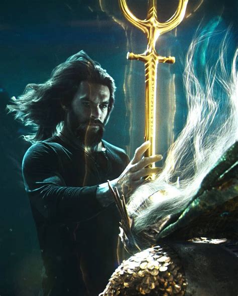 Aquaman Receives The Trident Aquaman Aquaman Film Jason Momoa Aquaman