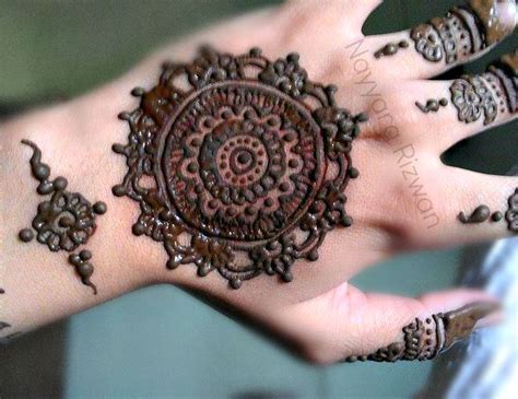 Gol tikki mehndi designs images with videos for hands. 168 best images about mehndi on Pinterest | Henna designs ...