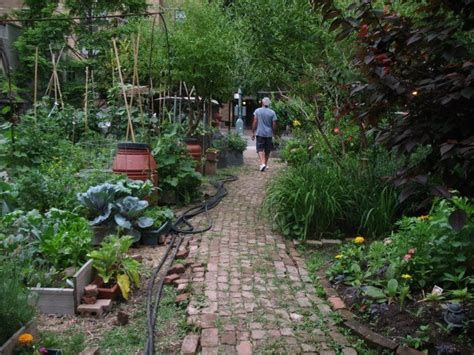 Nyccgc's mission is to promote the preservation, creation and empowerment of community gardens through education, advocacy and grassroots organizing. Pin on GARDEN